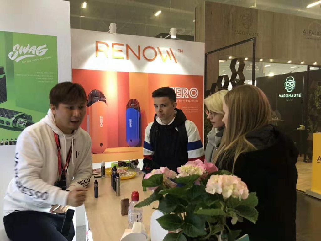 VAPEXPO Paris 2019 VAPORESSO Booth live