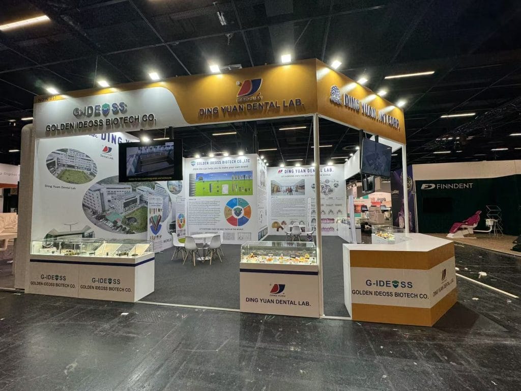 IDS DingYuan Dental Lab Booth live left-view live
