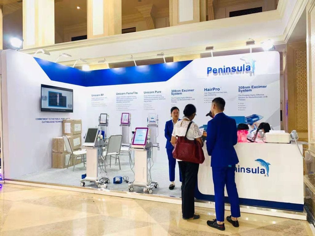 DASIL Peninsula Booth front