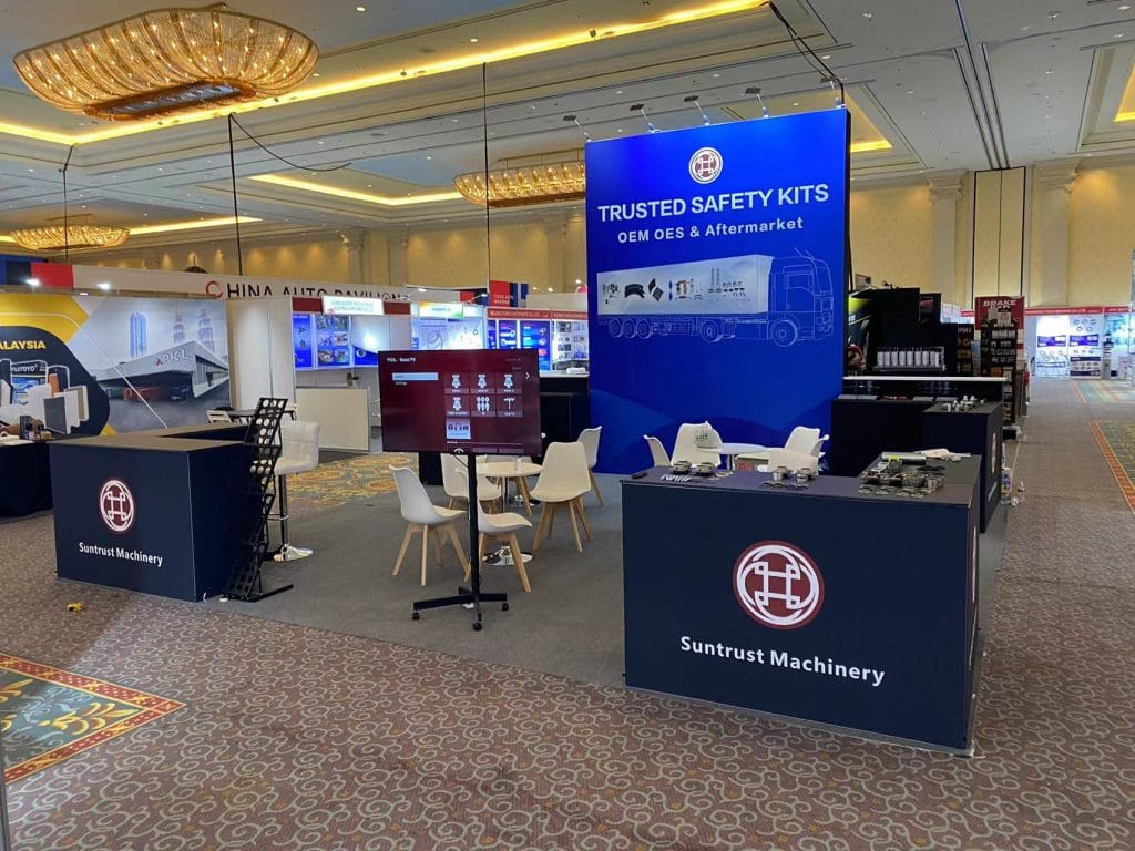 Automotive Aftermarket Products Expo (AAPEX) Suntrust machinery Booth