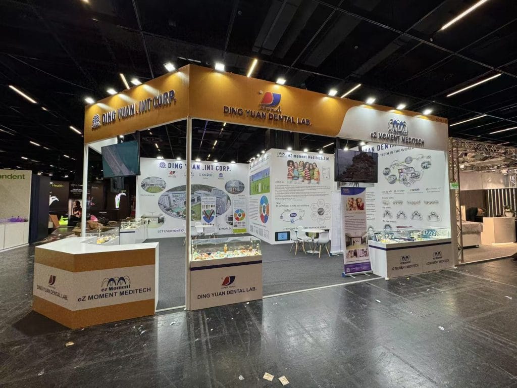 IDS DingYuan Dental Lab Booth right-view live