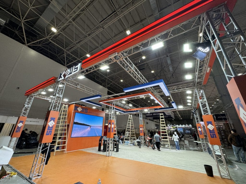 MotoSpring KEWS Booth