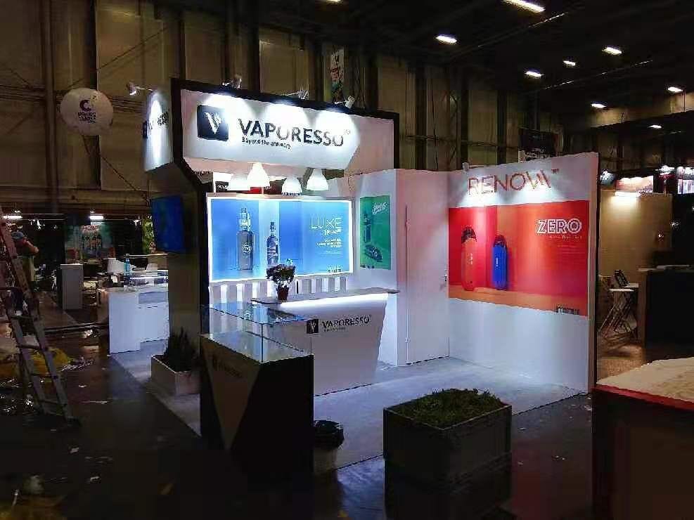 VAPEXPO Paris 2019 VAPORESSO Booth right