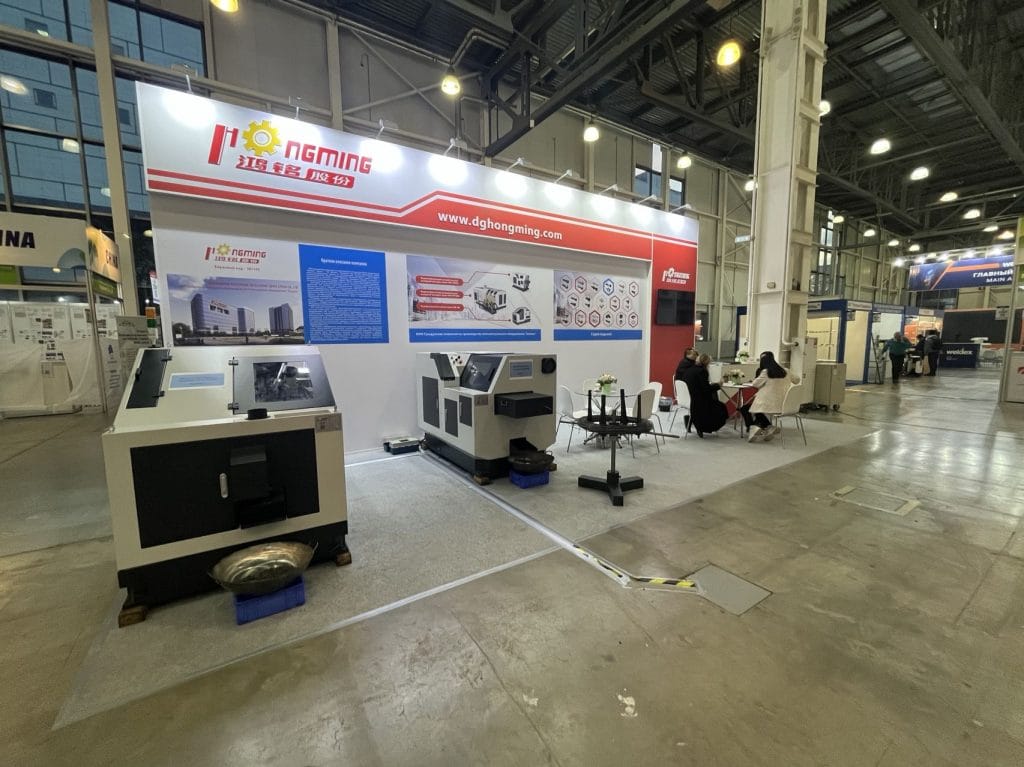 Moscow Fastener Exhibition HongMing Booth front