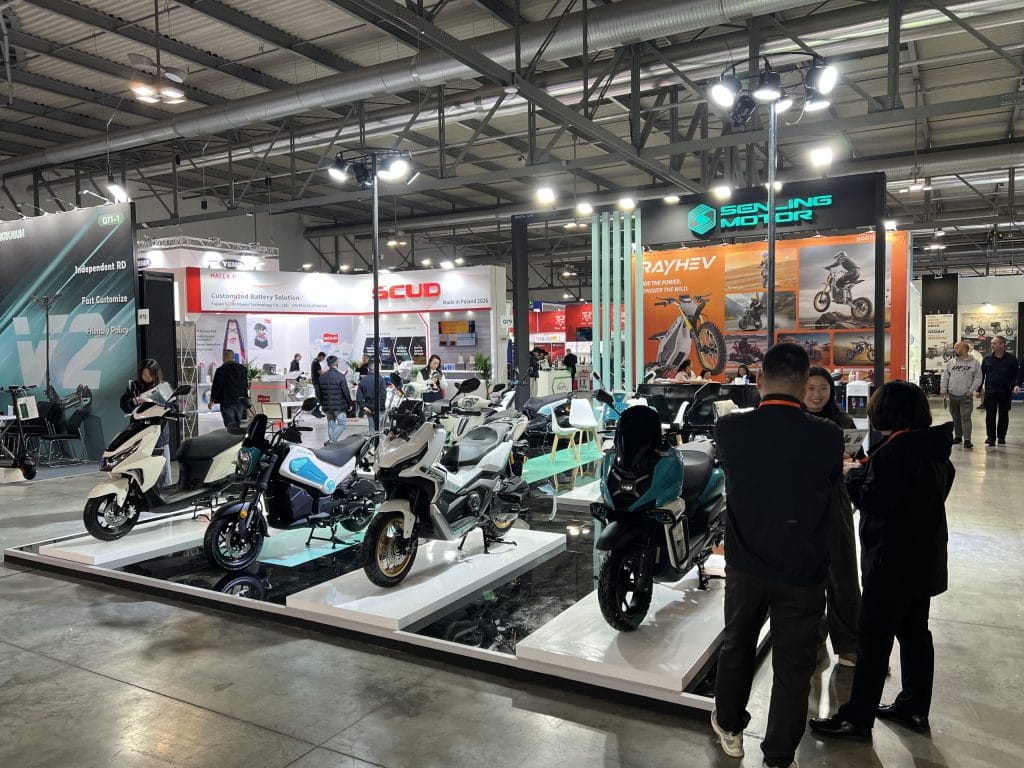EICMA International Two-Wheeler Exhibition Senling Motor Booth right view