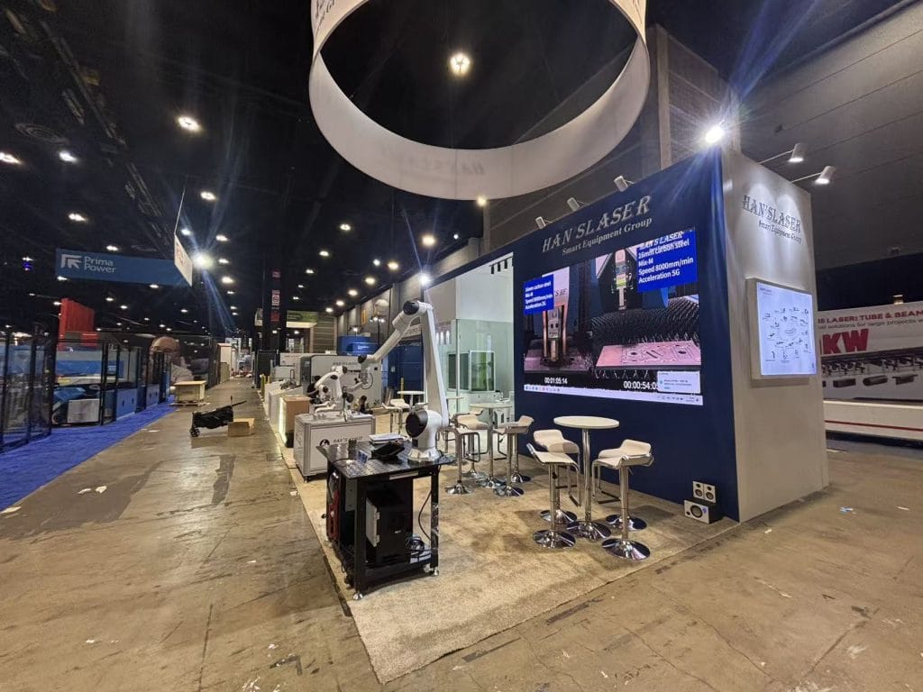 FABTECH Expo Han’s Laser Booth right-view live